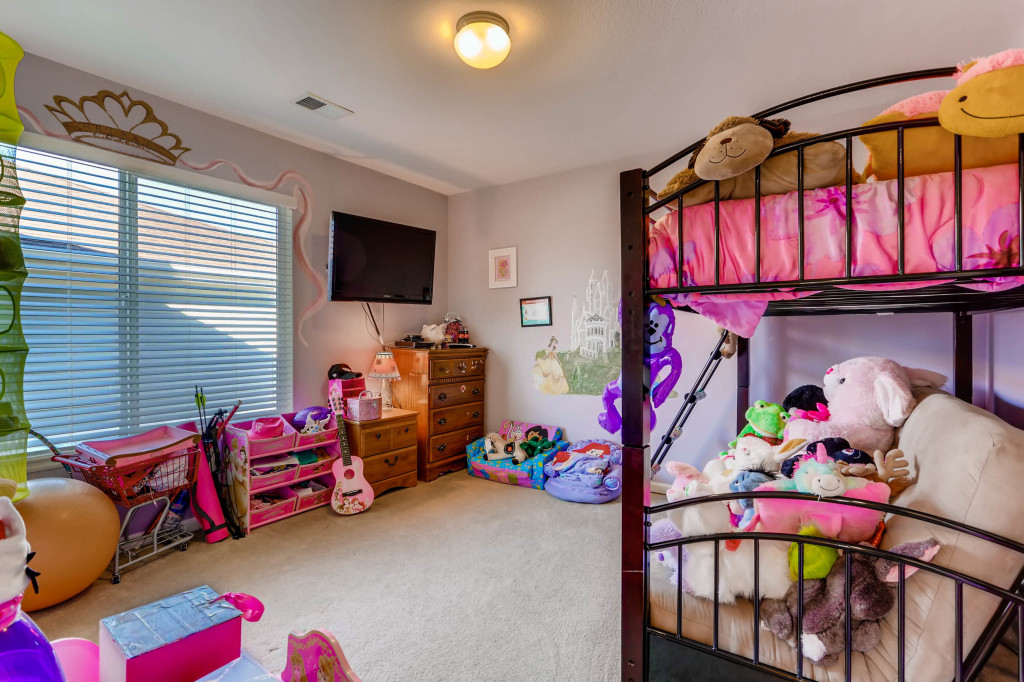 11609 S Flower Mound Way-print-016-11-2nd Floor Bedroom-2700x1799-300dpi