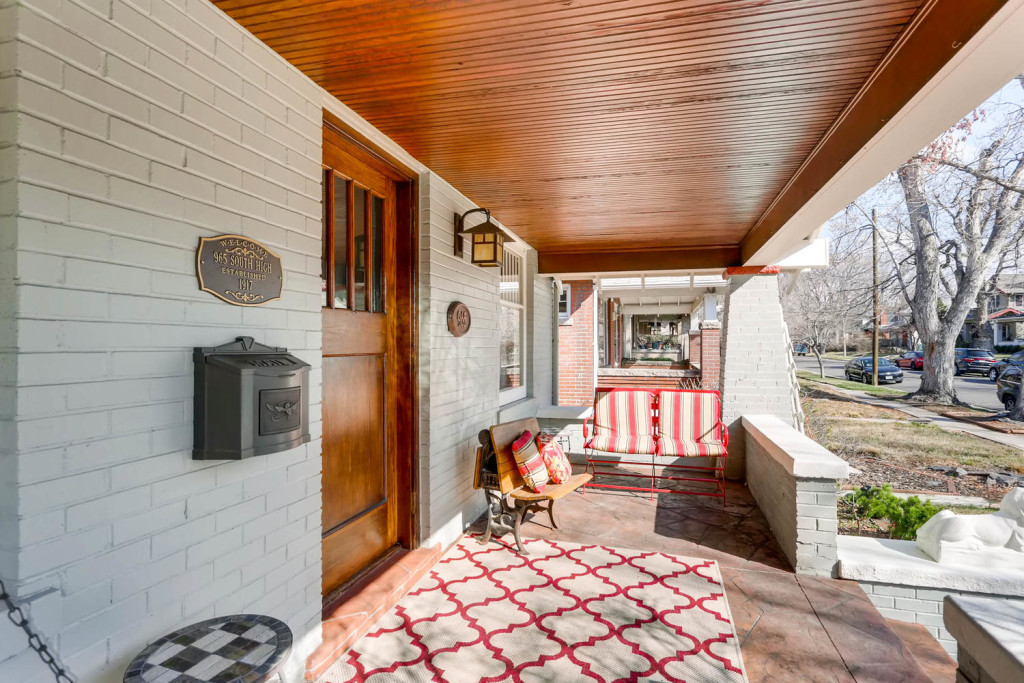 965 S High St Denver CO 80209-large-006-37-Front Porch-1500x1000-72dpi