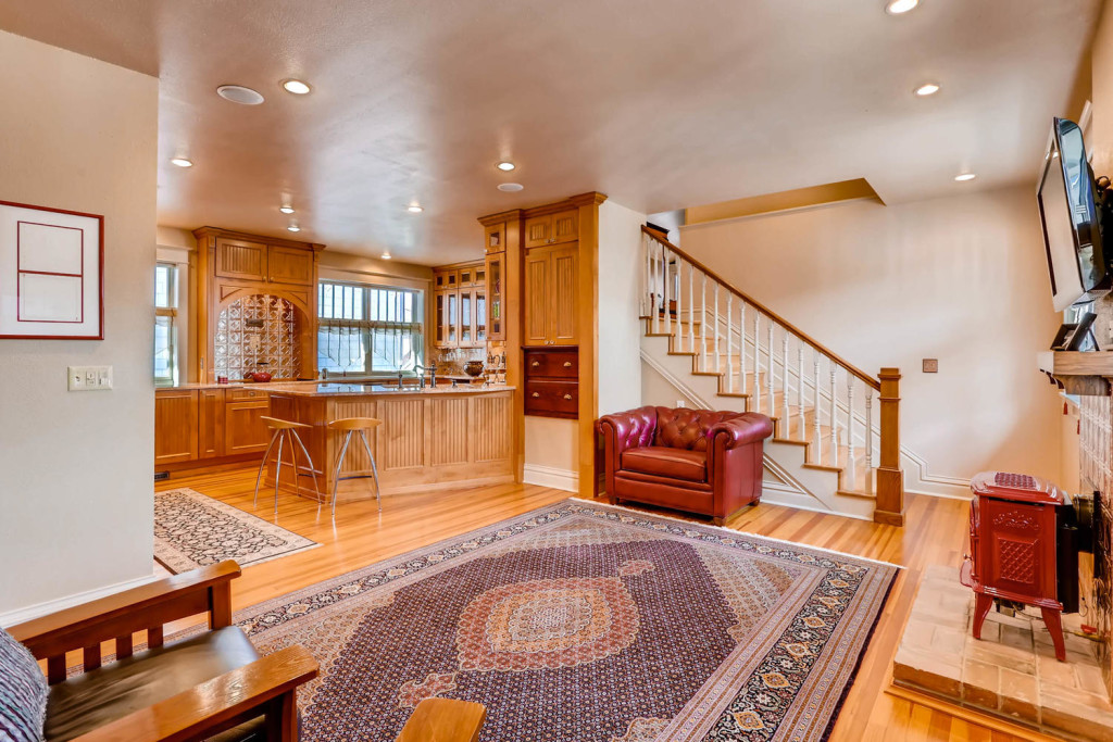 965 S High St Denver CO 80209-large-017-24-Family Room-1500x1000-72dpi