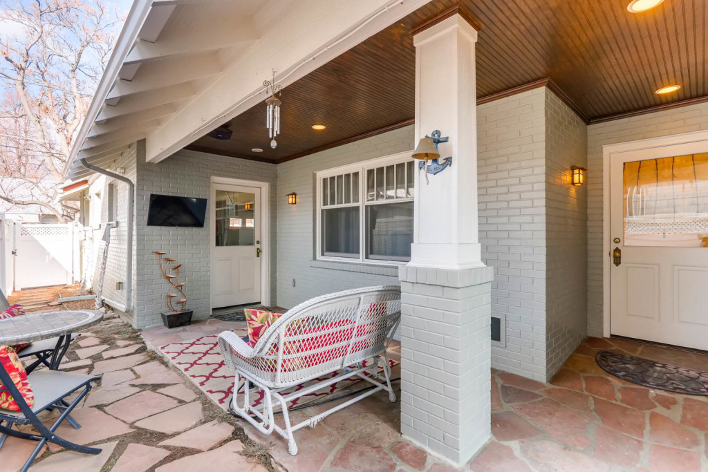 965 S High St Denver CO 80209-large-036-18-Patio-1500x1000-72dpi
